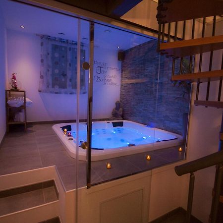 Bulle D'Eden Hotel Ла Сен-сюр-Мер Екстериор снимка