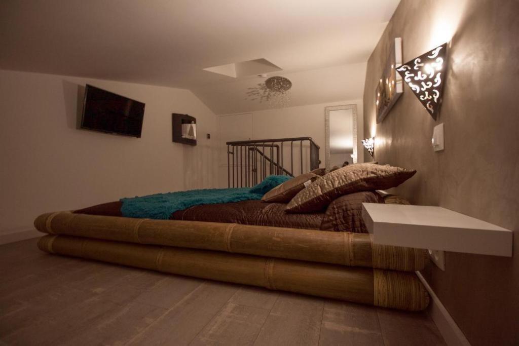 Bulle D'Eden Hotel Ла Сен-сюр-Мер Екстериор снимка